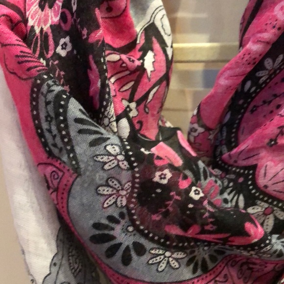 Infinity Scarf - Picture 2 of 5